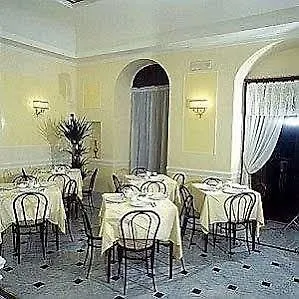 Astoria Garden 3* Róma