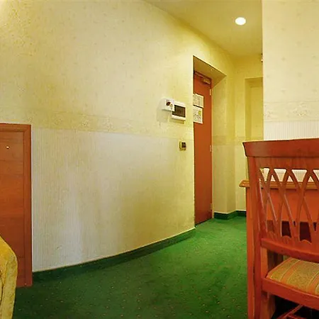 Hotel Astoria Garden Rzym