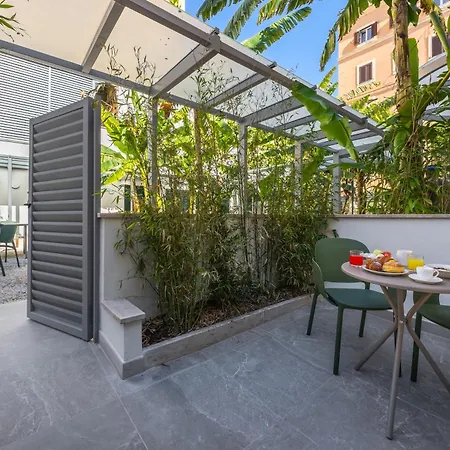Astoria Garden 3*
