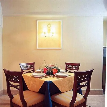 Astoria Garden Szálloda