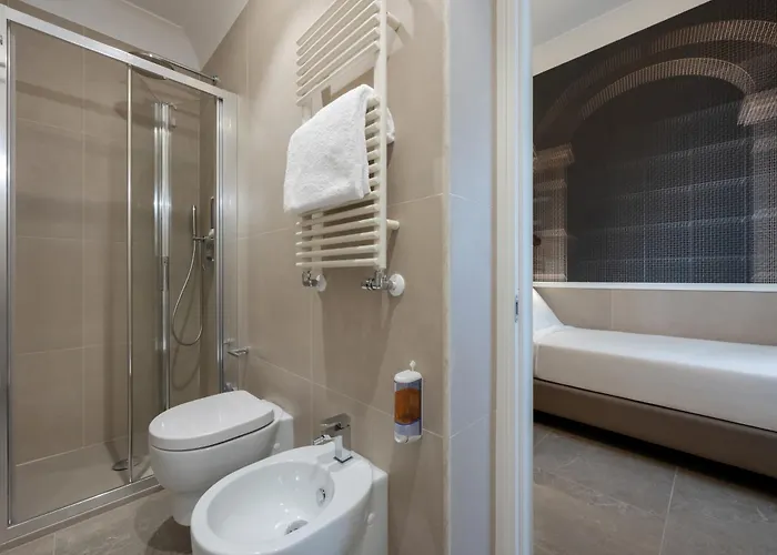 Astoria Garden 酒店 3*